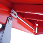  DESTRAVAMENTO DA TAMPA TRASEIRA POR TIRANTE DE FÁCIL REGULAGEM