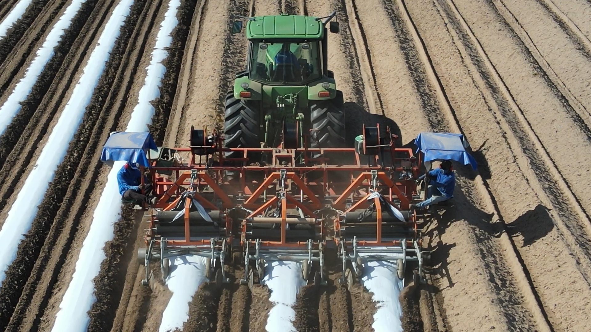 ENCANTEIRADOR 1 1920X1080.png